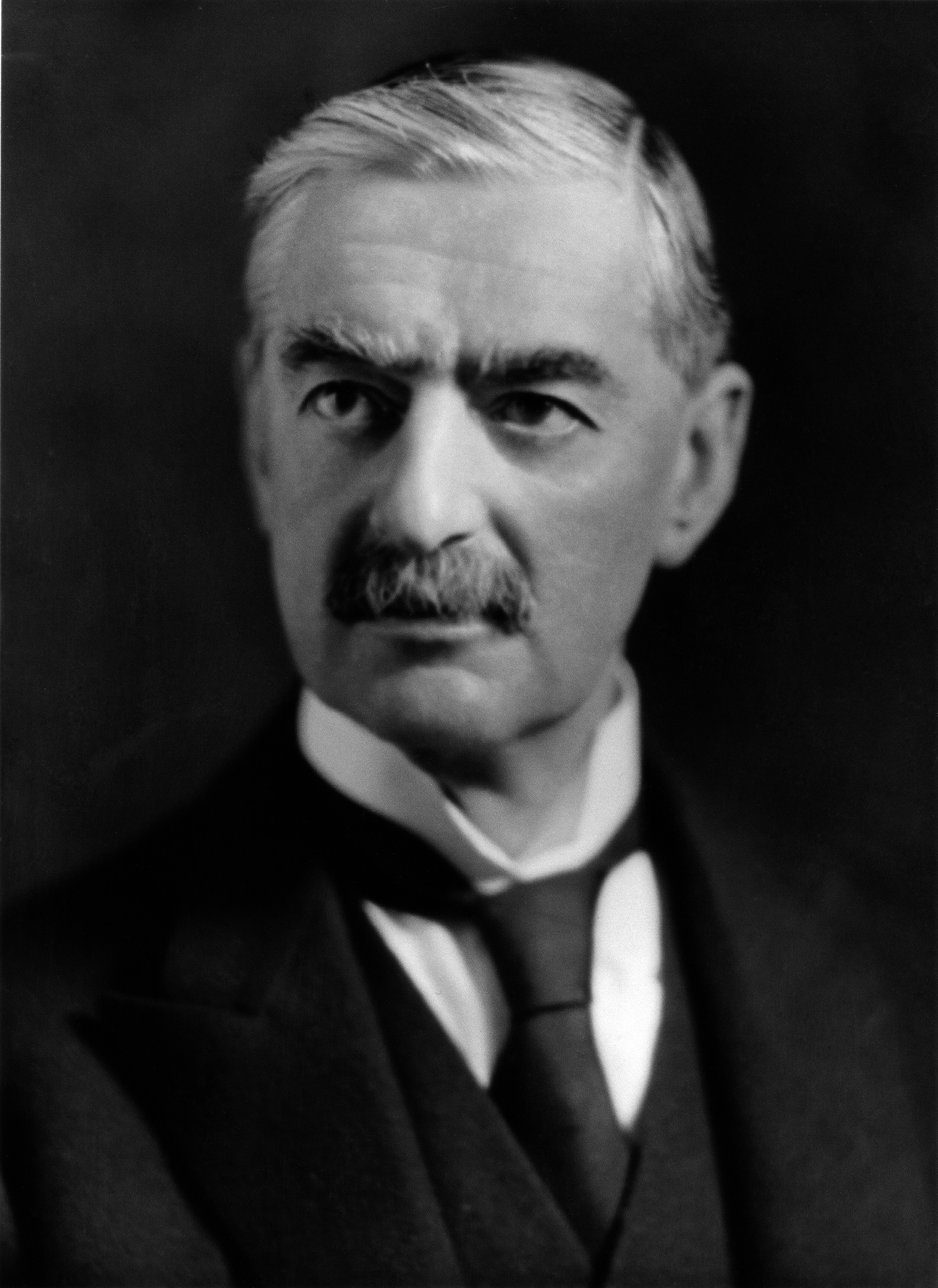 Wikipedia-Arthur Neville Chamberlain