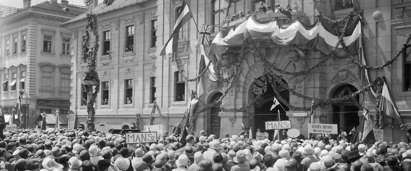 A békeszerződés elleni tüntetés Szegeden 1920-ban
