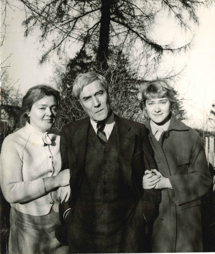 zhivagostorm.org-Olga Ivinskaja, Boris Pasternak és Irina Emelianova, 1959
