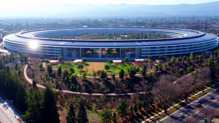 blog.mortons.hu-A Pentagon méreteihez hasonló új Apple központ áprilisban nyitja meg kapuit Kaliforniában